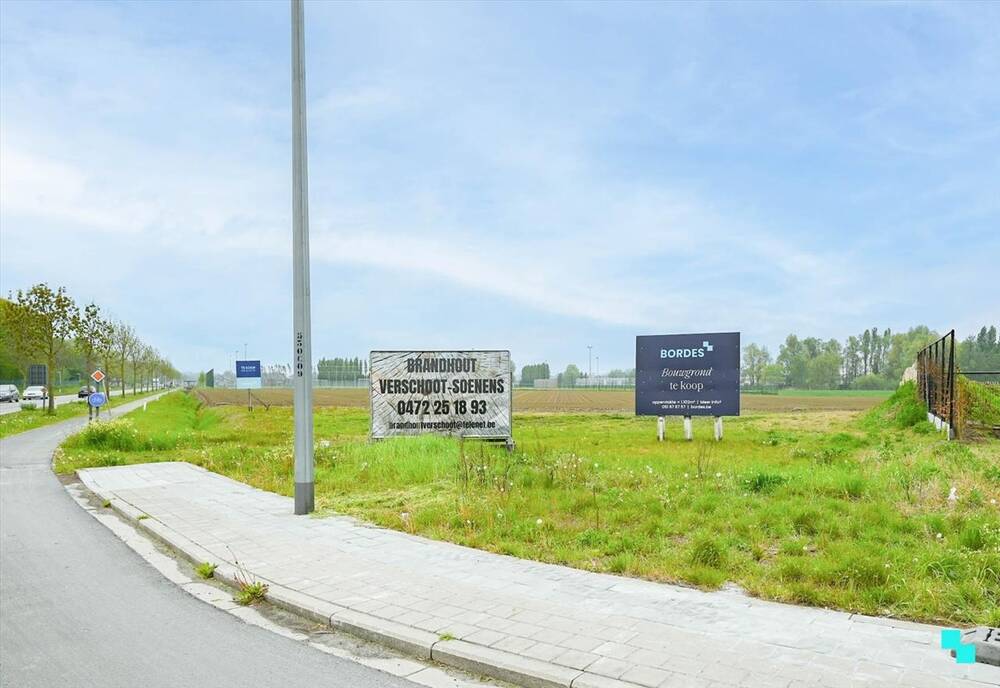 Grond te koop in Ingelmunster 8770 285000.00€ slaapkamers m² - Zoekertje 483433