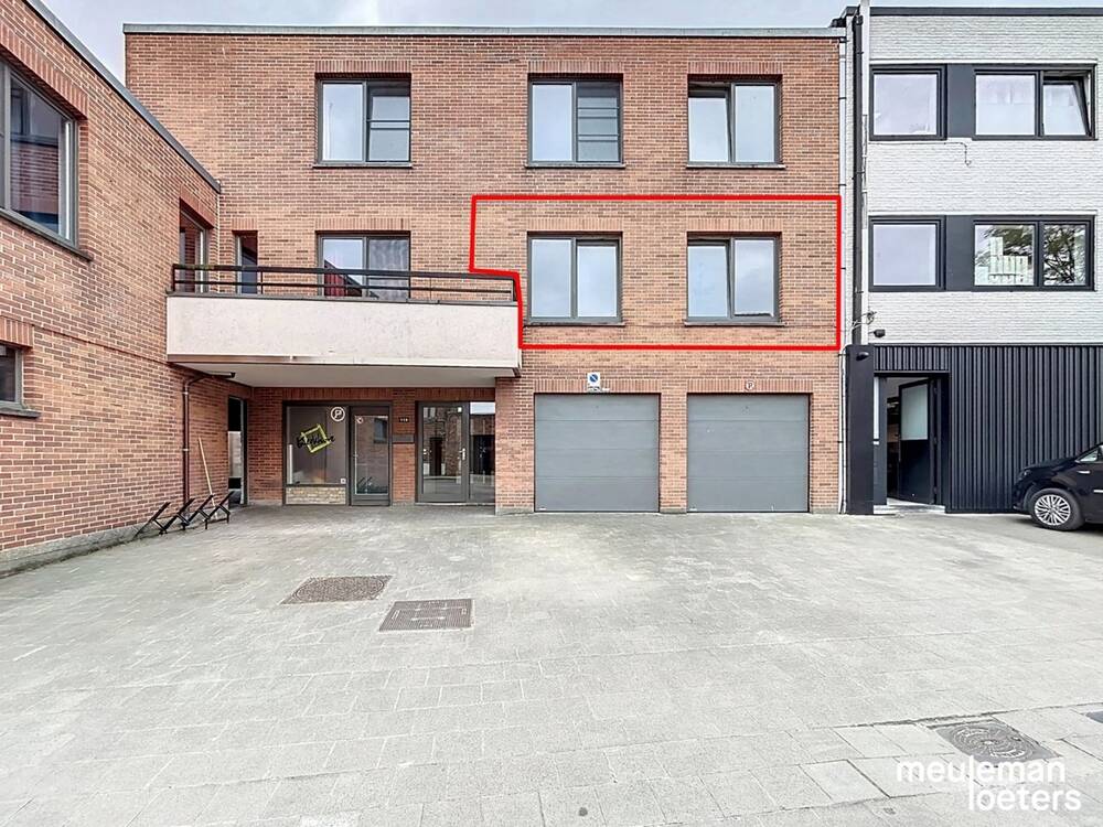 Appartement te huur in Assebroek 8310 895.00€ 2 slaapkamers 80.00m² - Zoekertje 482906