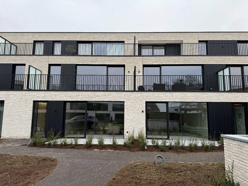 Appartement te  huur in Wielsbeke 8710 870.00€ 3 slaapkamers 112.00m² - Zoekertje 483233