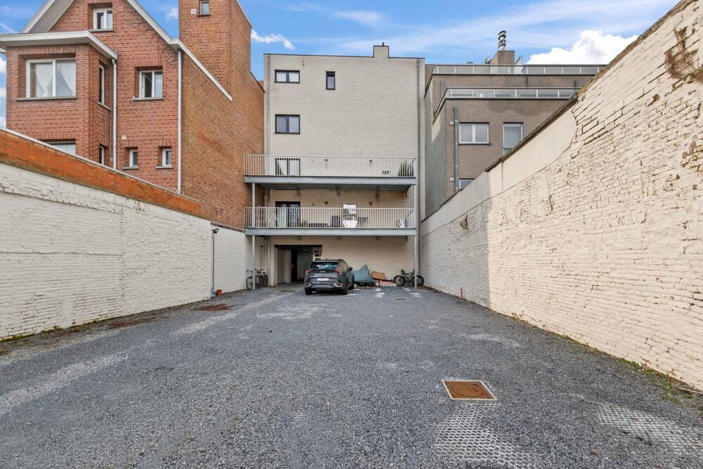 Parking & garage te huur in Izegem 8870 65.00€ slaapkamers m² - Zoekertje 483256