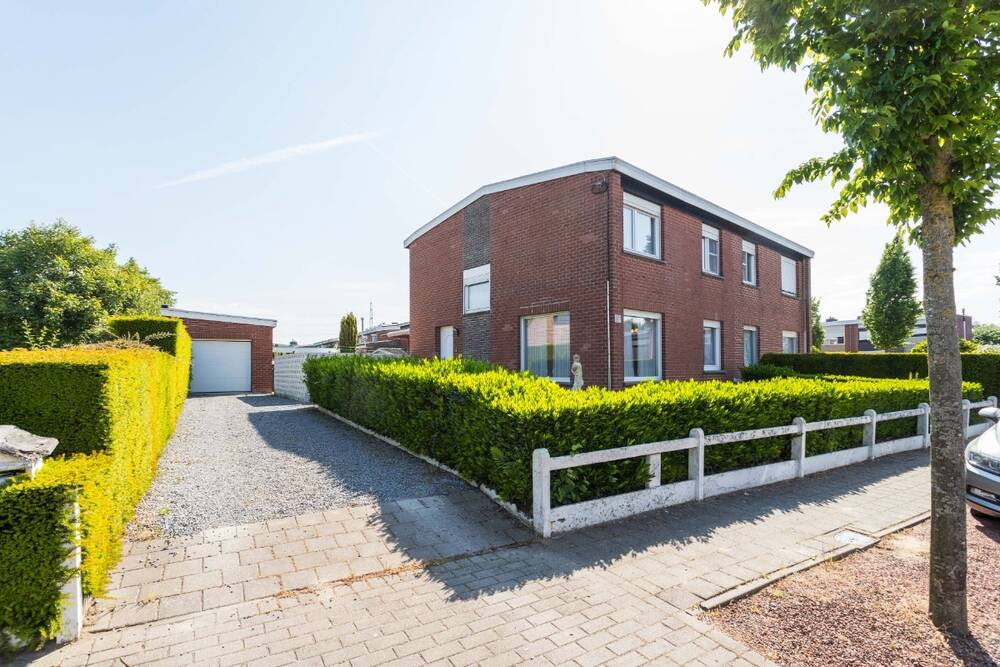 Huis te koop in Deerlijk 8540 230000.00€ 3 slaapkamers 130.40m² - Zoekertje 484407