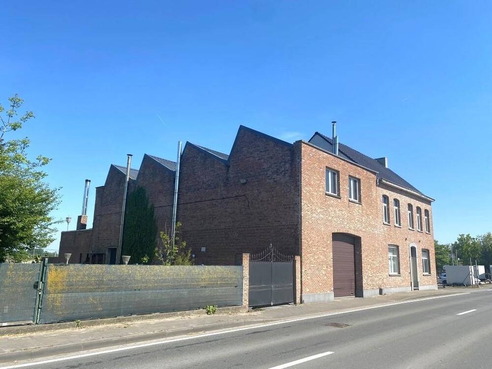 Herenhuis te in Oudenburg 8460 735000.00€ slaapkamers m² - Zoekertje 484333