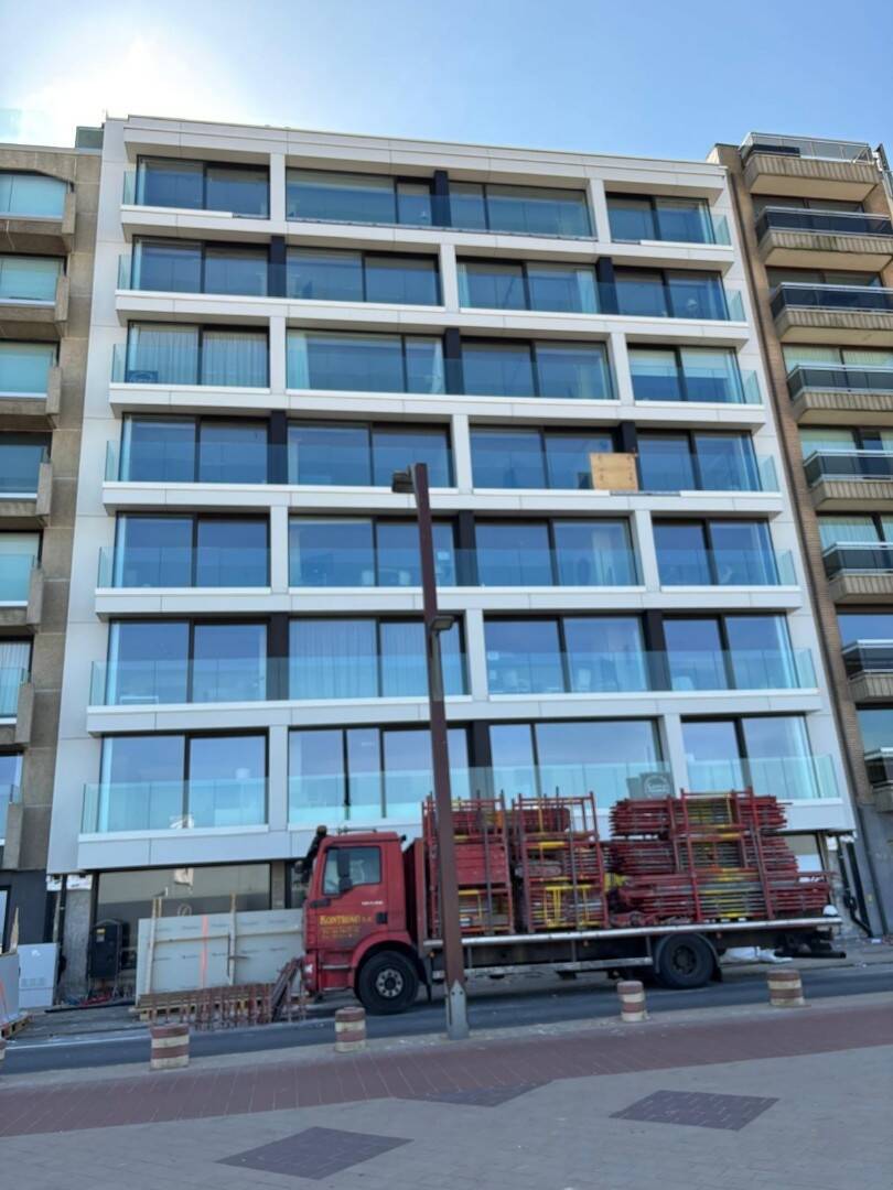 Handelszaak te huur in Knokke 8300 2500.00€ slaapkamers 101.00m² - Zoekertje 485063