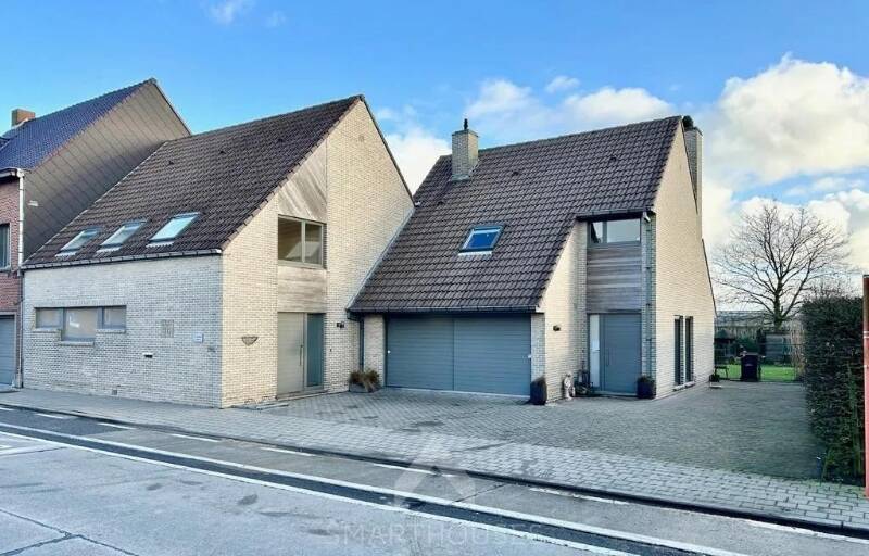 Handelszaak te koop in Deerlijk 8540 619000.00€ 5 slaapkamers 347.00m² - Zoekertje 485103