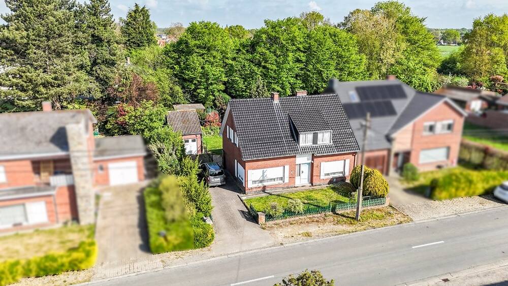 Huis te koop in Torhout 8820 249000.00€ 4 slaapkamers 187.00m² - Zoekertje 485732