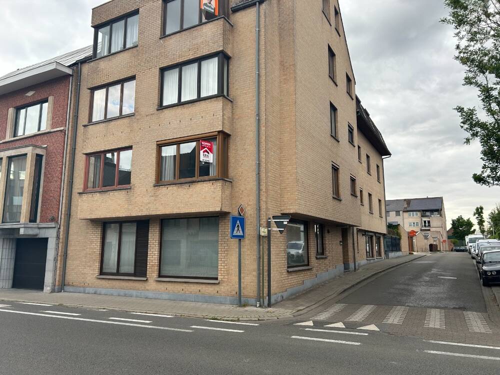 Appartement te koop in Wevelgem 8560 170000.00€ 3 slaapkamers 115.00m² - Zoekertje 486216