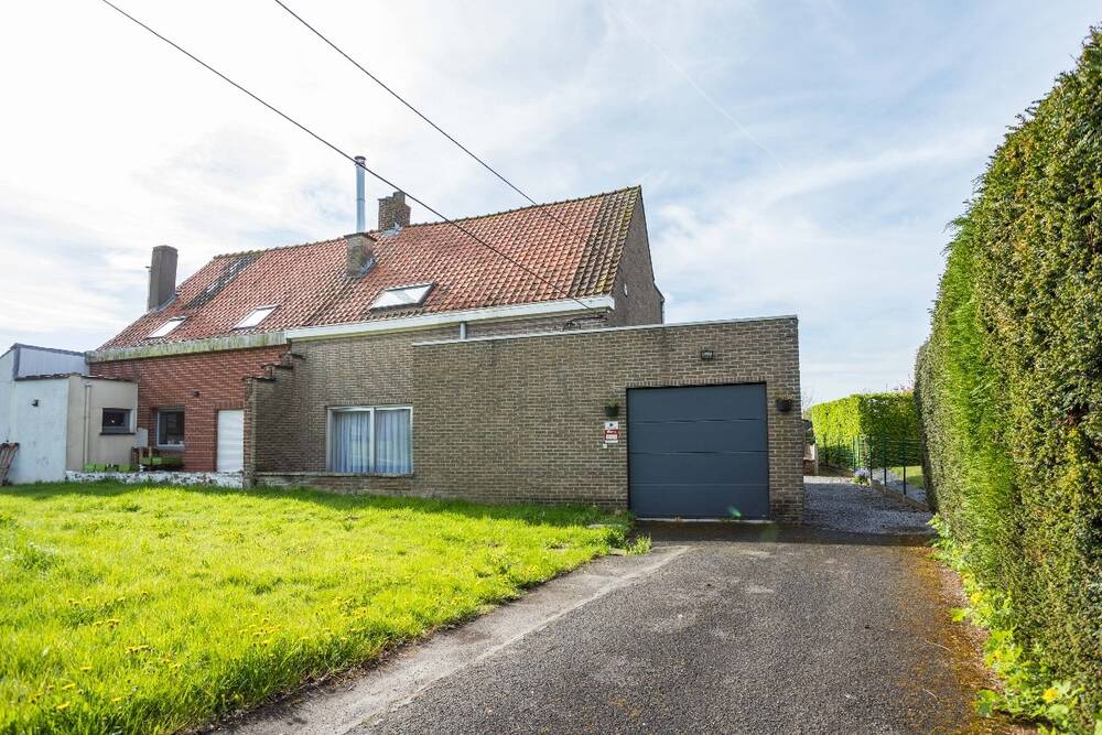 Huis te koop in Gullegem 8560 195000.00€ 3 slaapkamers 140.00m² - Zoekertje 486426