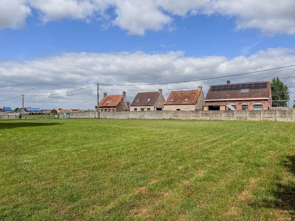 Grond te koop in Houthulst 8650 575000.00€ slaapkamers m² - Zoekertje 486803