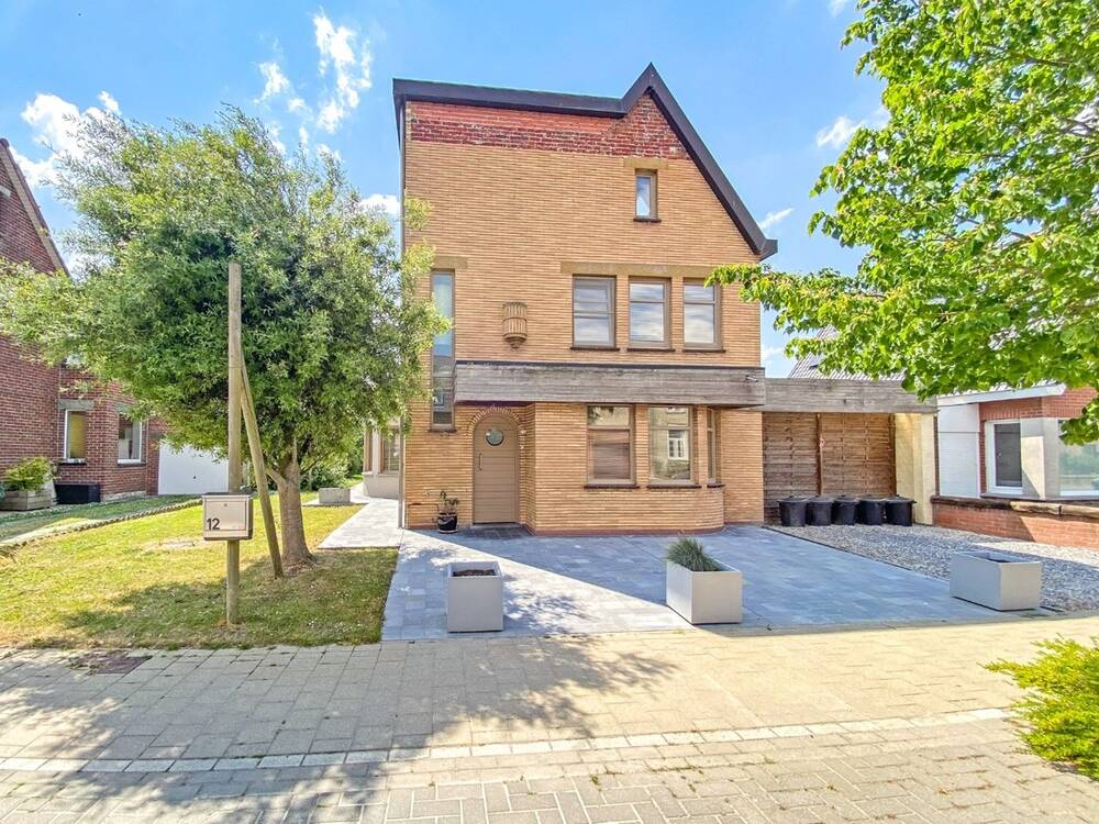 Huis te koop in Beveren-aan-den-Ijzer 8691 319000.00€ 3 slaapkamers 210.00m² - Zoekertje 488046