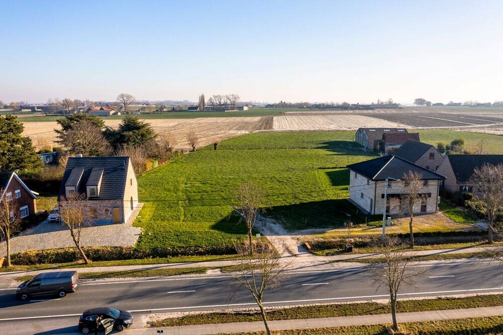 Handelszaak te koop in Tielt 8700 450000.00€ slaapkamers m² - Zoekertje 487557