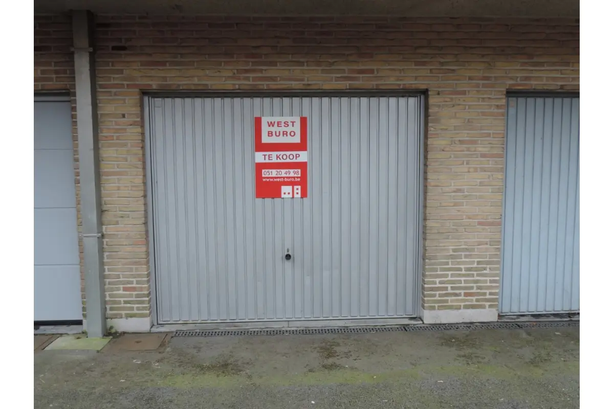 Box te  koop in Roeselare 8800 17500.00€  slaapkamers m² - Zoekertje 487338