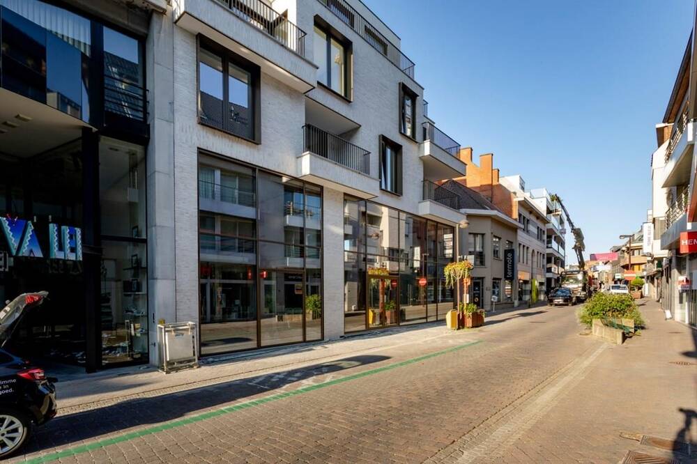 Handelszaak te huur in Waregem 8790 5500.00€ slaapkamers m² - Zoekertje 487648