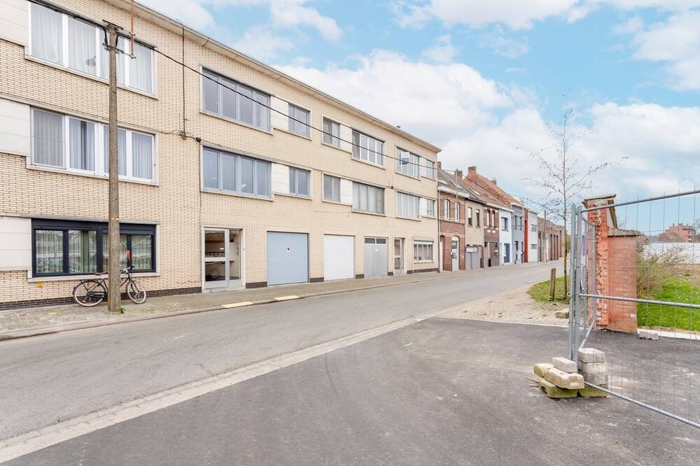 Appartementsgebouw te koop in Roeselare 8800 135000.00€ 2 slaapkamers 86.00m² - Zoekertje 488275