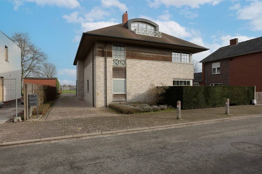 Appartement te koop in Ruiselede 8755 545000.00€ 2 slaapkamers 160.00m² - Zoekertje 488522
