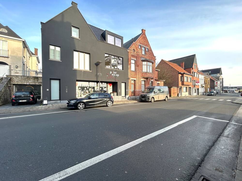 Handelszaak te  huur in Tielt 8700 975.00€  slaapkamers 80.00m² - Zoekertje 489942