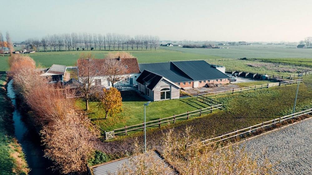 Handelszaak te koop in Veurne 8630 865000.00€ 4 slaapkamers 273.00m² - Zoekertje 489702
