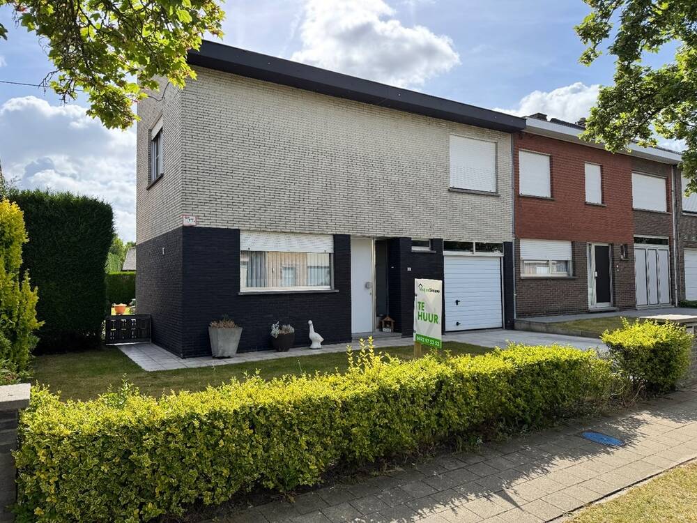 Huis te  huur in Roeselare 8800 825.00€ 4 slaapkamers m² - Zoekertje 489451