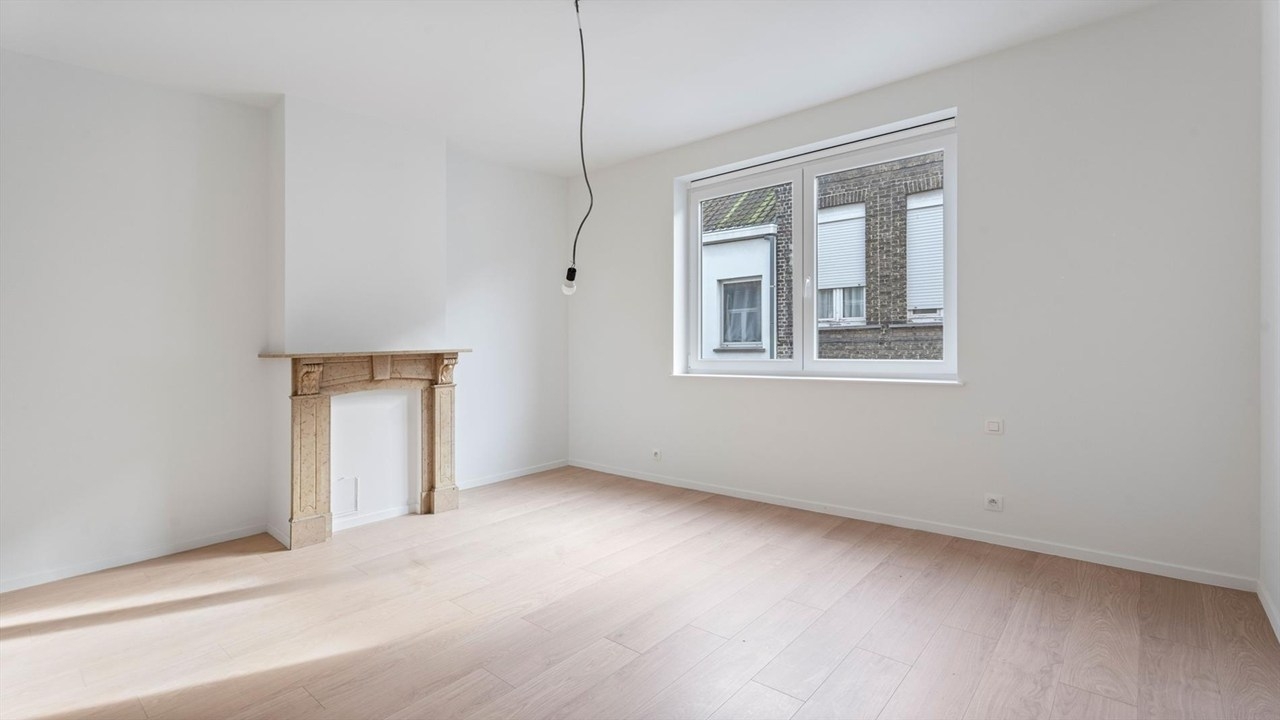 Huis te  koop in Veurne 8630 175000.00€ 2 slaapkamers m² - Zoekertje 546568