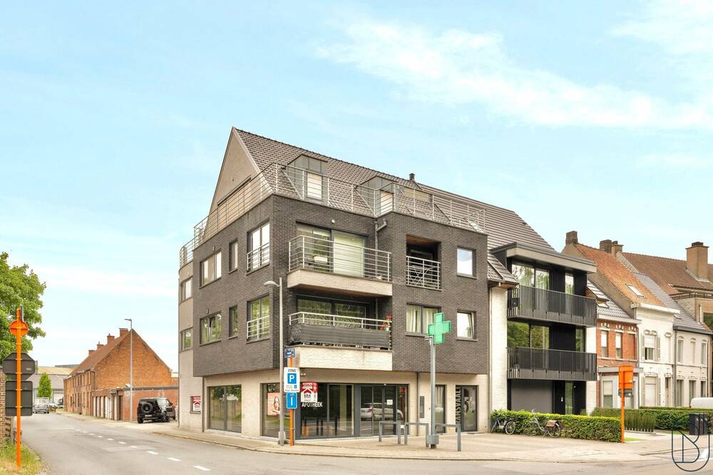 Handelszaak te koop in Waregem 8790 349000.00€ slaapkamers 179.00m² - Zoekertje 490291