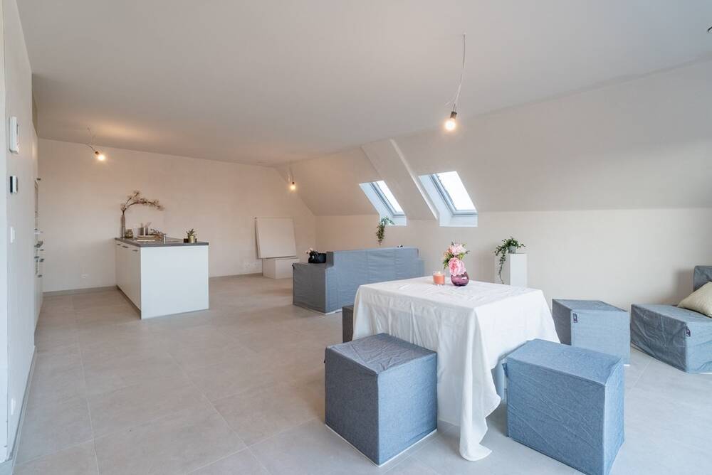 Appartement te  koop in Avelgem 8580 272500.00€ 2 slaapkamers 94.00m² - Zoekertje 489652