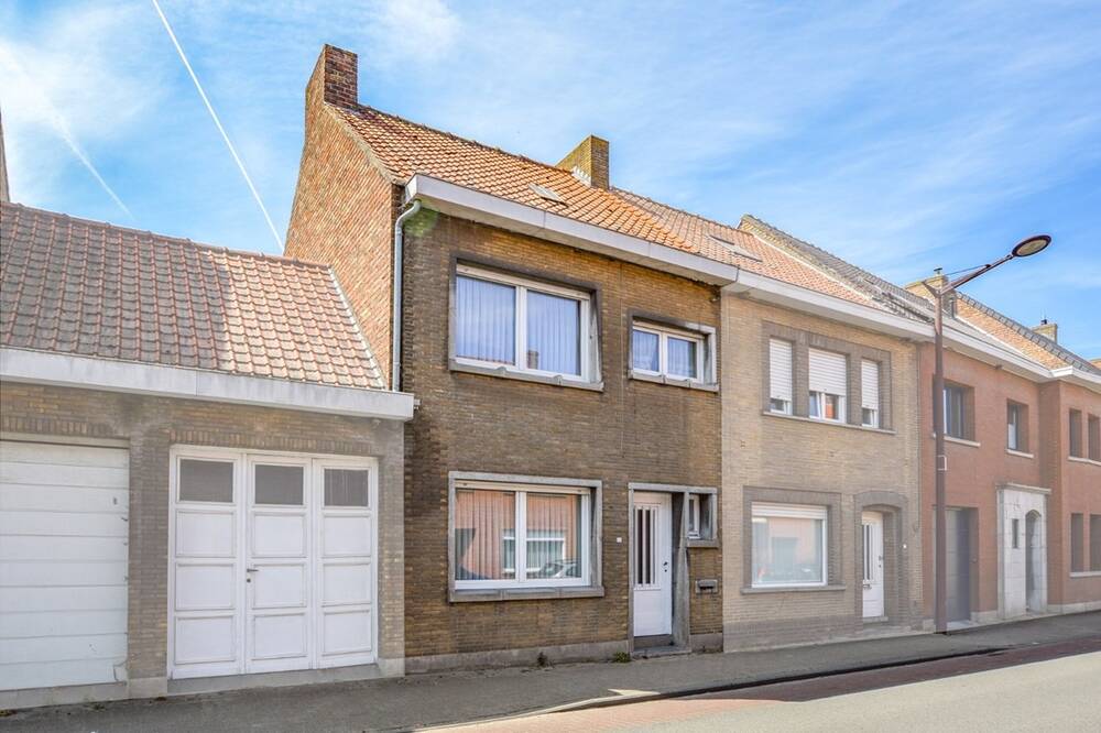 Huis te koop in Eernegem 8480 149500.00€ 3 slaapkamers m² - Zoekertje 489591