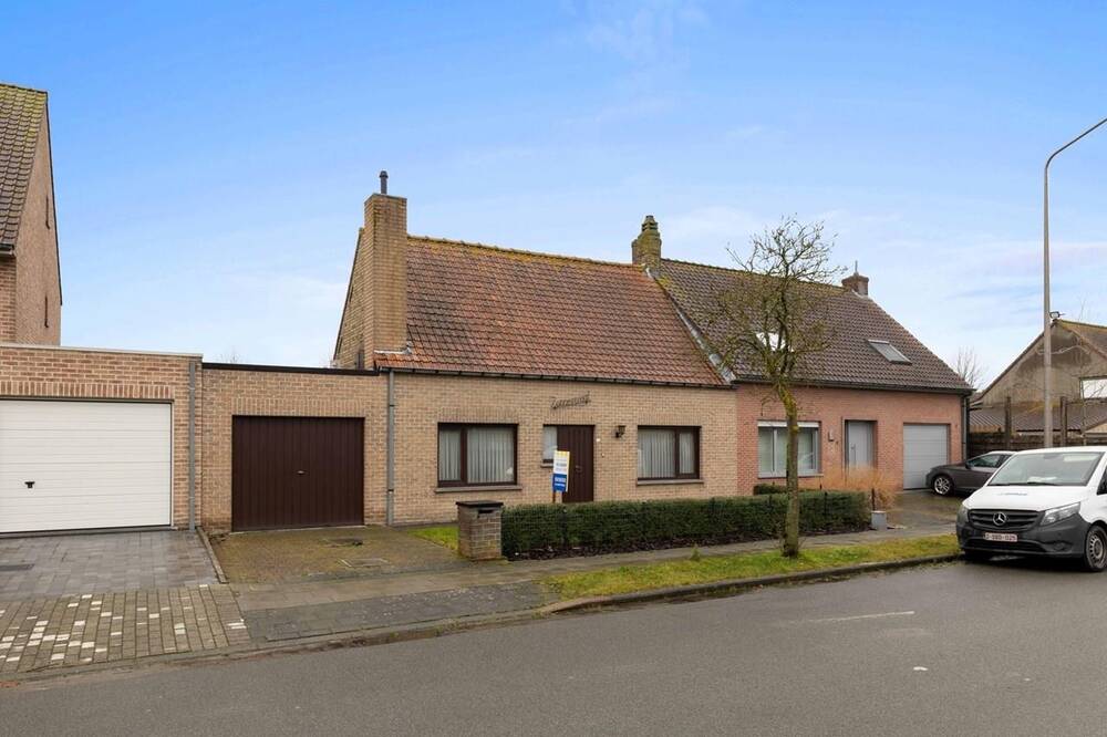 Huis te koop in Keiem 8600 265000.00€ 2 slaapkamers 175.00m² - Zoekertje 489478