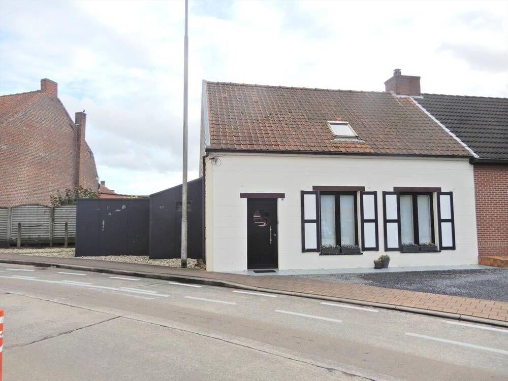 Huis te koop in Meulebeke 8760 146500.00€ 2 slaapkamers m² - Zoekertje 490456