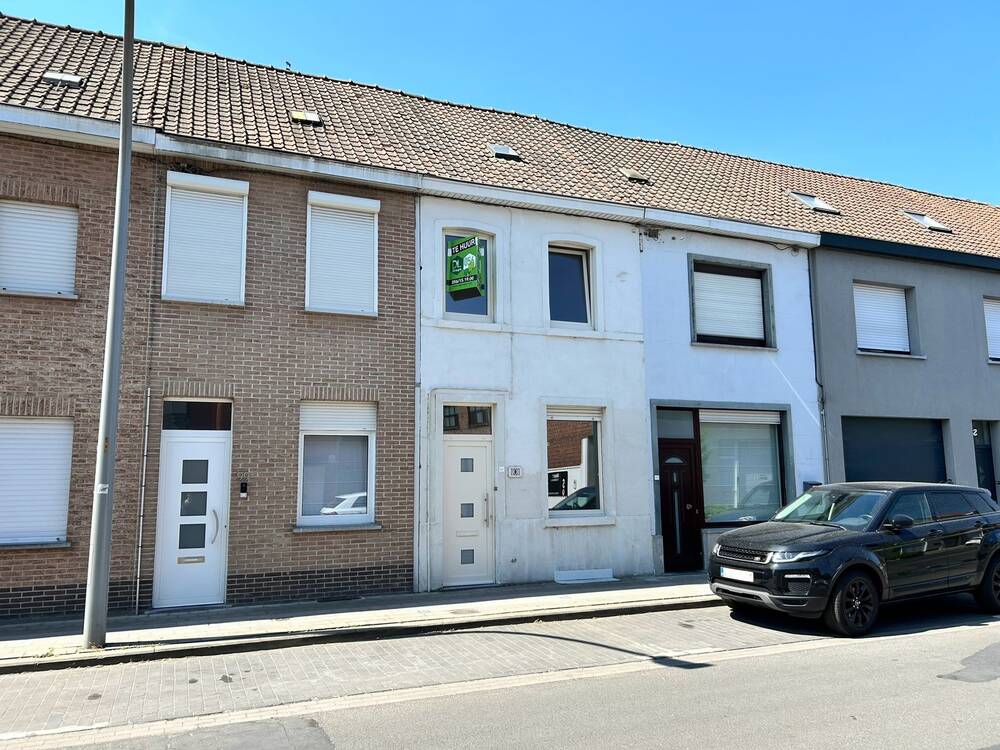 Huis te  huur in Kortrijk 8500 875.00€ 2 slaapkamers 160.00m² - Zoekertje 491095
