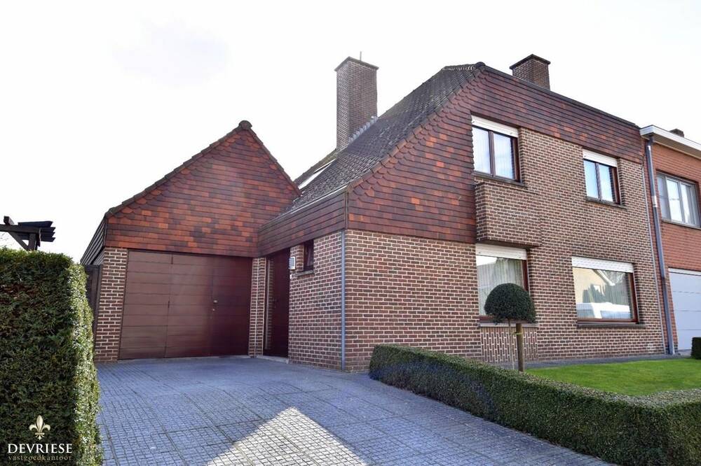 Huis te koop in Heule 8501 335000.00€ 3 slaapkamers 196.00m² - Zoekertje 491478