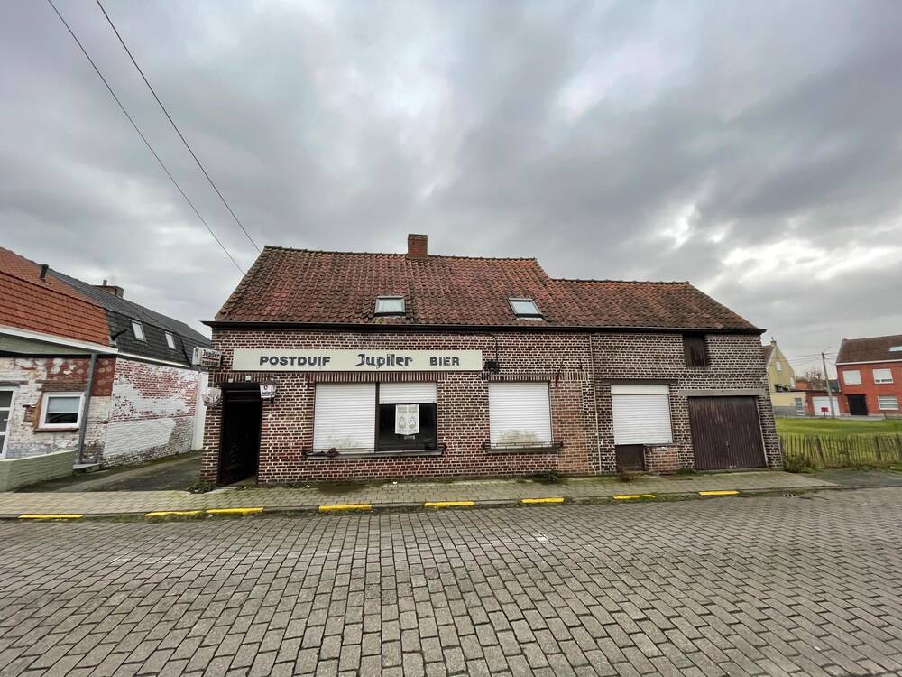 Handelszaak te  koop in Sint-Denijs 8554 125000.00€  slaapkamers m² - Zoekertje 490993
