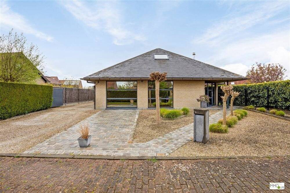 Villa te koop in Bredene 8450 95000.00€ 4 slaapkamers 300.00m² - Zoekertje 491820