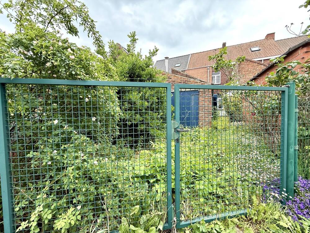Huis te koop in Deerlijk 8540 165000.00€ 2 slaapkamers 150.00m² - Zoekertje 491483