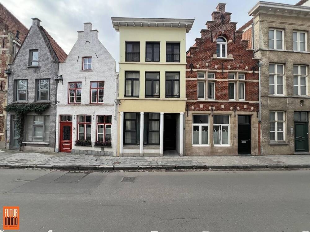 Appartementsgebouw te koop in Brugge 8000 650000.00€ 2 slaapkamers m² - Zoekertje 491797