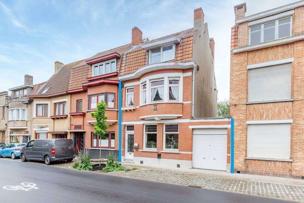 Huis te koop in Sint-Kruis 8310 269000.00€ 4 slaapkamers 180.00m² - Zoekertje 491700