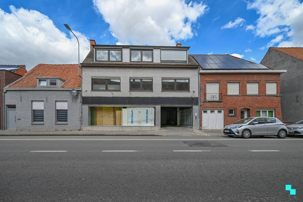 Huis te  huur in Ingelmunster 8770 1500.00€ 4 slaapkamers 444.00m² - Zoekertje 491590