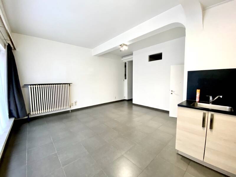 Appartement te huur in Ieper 8900 595.00€ 1 slaapkamers m² - Zoekertje 491709