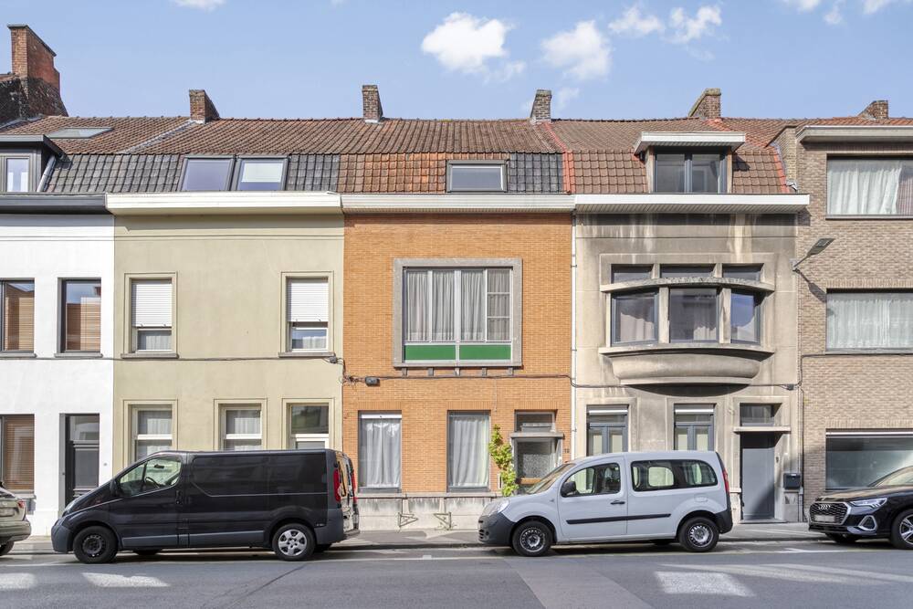 Huis te in Kortrijk 8500 225000.00€ 4 slaapkamers m² - Zoekertje 490831