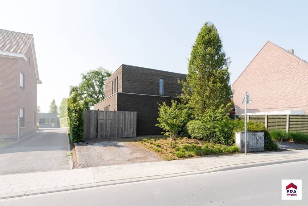 Huis te koop in Ingelmunster 8770 600000.00€ 4 slaapkamers 204.00m² - Zoekertje 492030