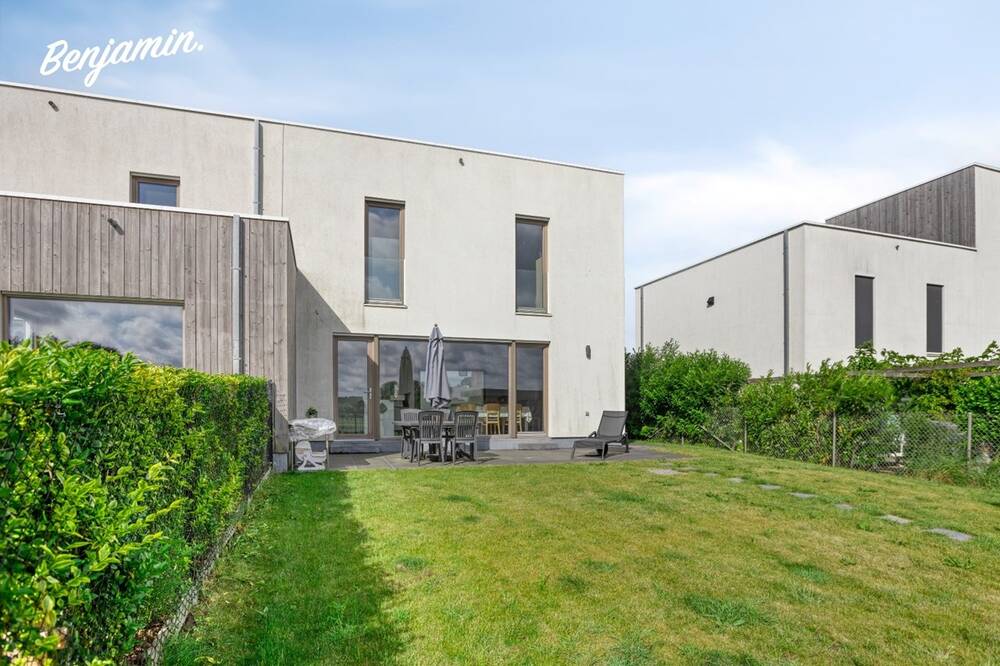Huis te koop in Ieper 8900 375000.00€ 3 slaapkamers 144.00m² - Zoekertje 491867
