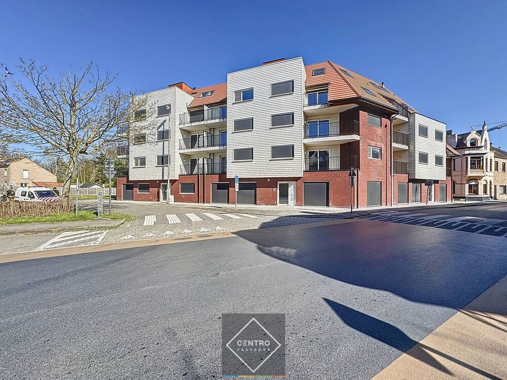 Appartement te koop in Eernegem 8480 4950000.00€ 24 slaapkamers 1498.00m² - Zoekertje 492600