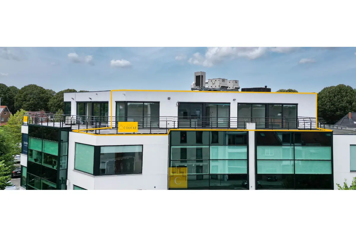 Appartement te  koop in Sint-Andries 8200 465000.00€ 2 slaapkamers 107.00m² - Zoekertje 492774