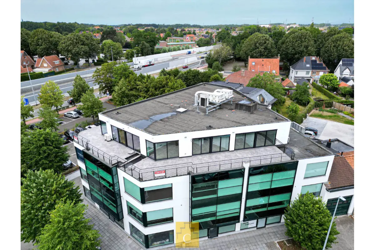 Appartement te  koop in Sint-Andries 8200 495000.00€ 2 slaapkamers 118.00m² - Zoekertje 492775