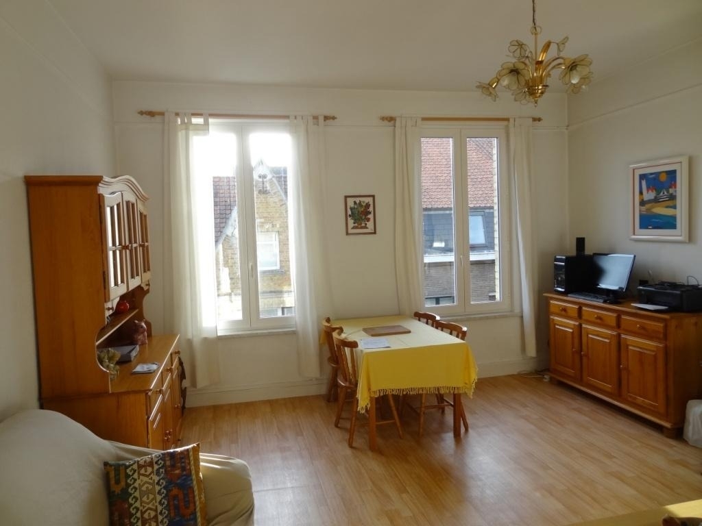 Appartement te huur in Ieper 8900 585.00€ 1 slaapkamers 80.00m² - Zoekertje 493488