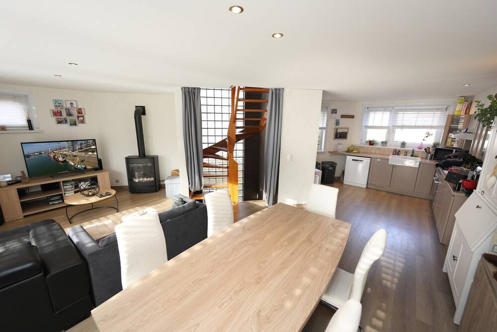 Huis te in Oostende 8400 299000.00€ slaapkamers 144.00m² - Zoekertje 493362