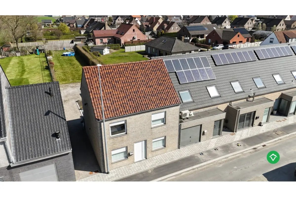 Huis te  koop in Koekelare 8680 285000.00€ 3 slaapkamers 140.00m² - Zoekertje 493298