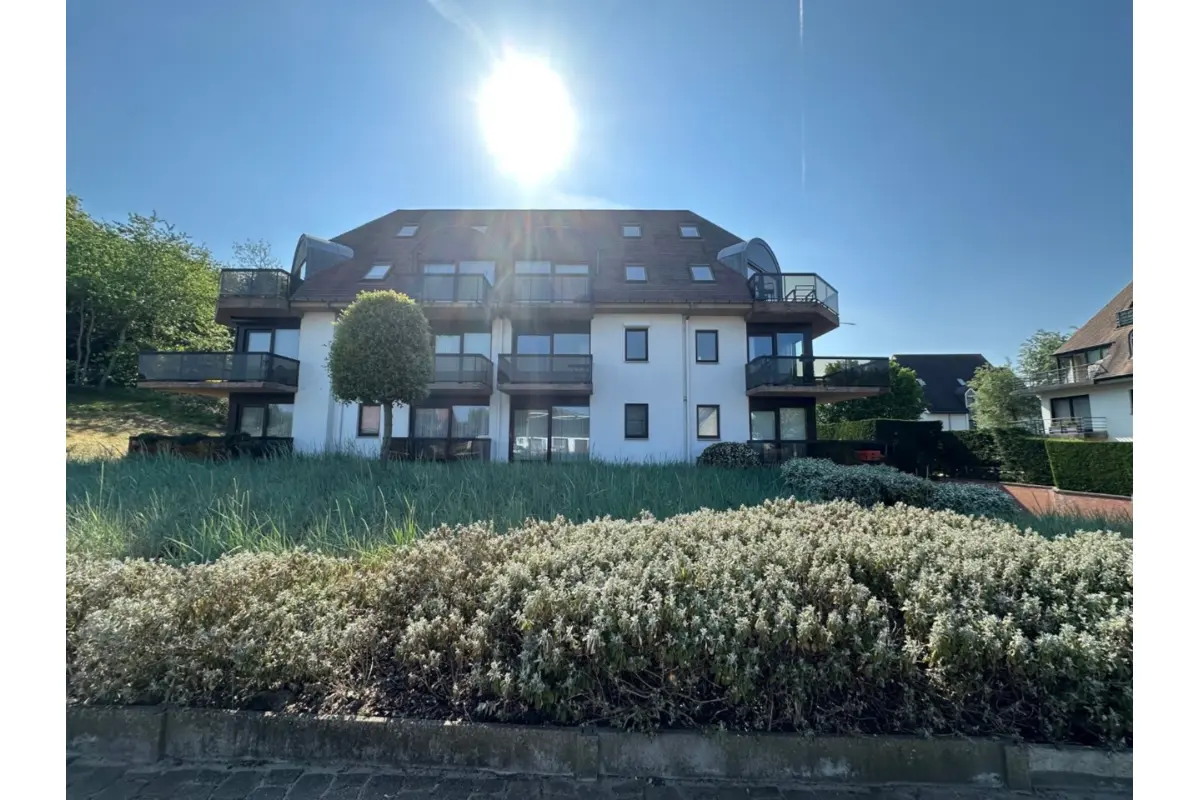 Duplex te  koop in De Panne 8660 440000.00€ 4 slaapkamers m² - Zoekertje 504272