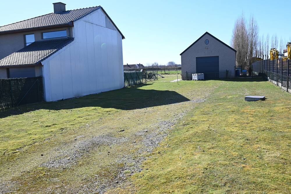 Bouwgrond te in Lichtervelde 8810 235000.00€ slaapkamers m² - Zoekertje 504394