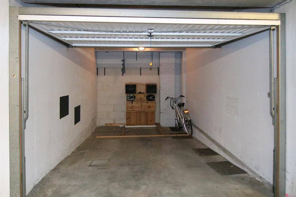 Parking & garage te koop in Kortrijk 8500 35000.00€ slaapkamers m² - Zoekertje 504498