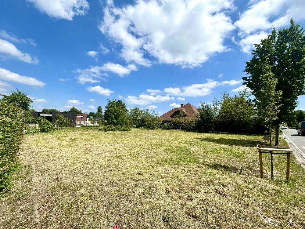Grond te koop in Deerlijk 8540 170000.00€ slaapkamers m² - Zoekertje 504977