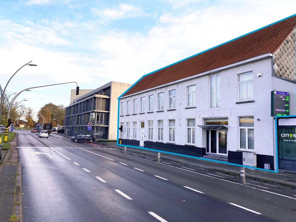 Handelszaak te huur in Brugge 8000 8500.00€ slaapkamers 944.00m² - Zoekertje 504372